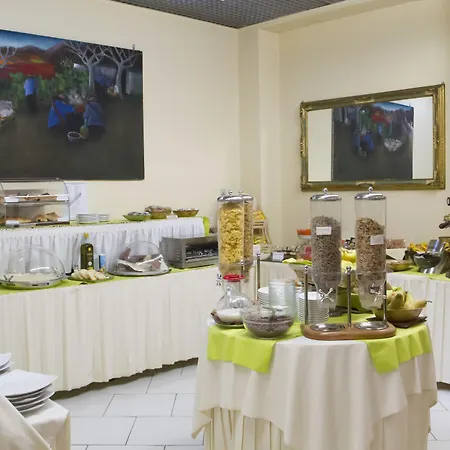 Continental 3* Turín