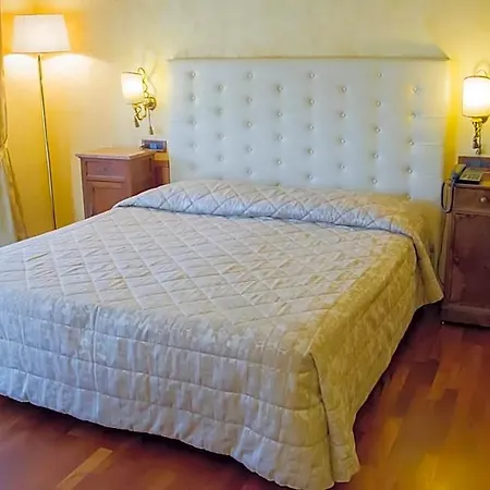 Continental Otel Torino