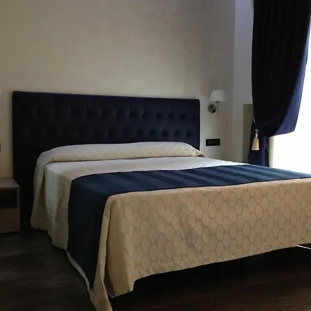 Continental Отель Турин