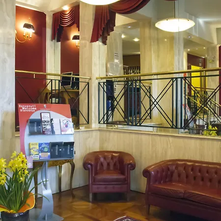 מלון Continental 3*